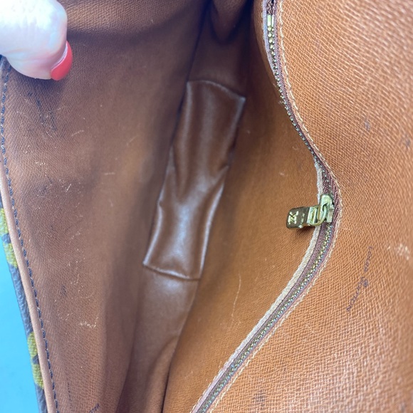 🔥LV CROSSBODY🔥Louis Vuitton Chantilly MM monogram crossbody - Picture 11 of 16